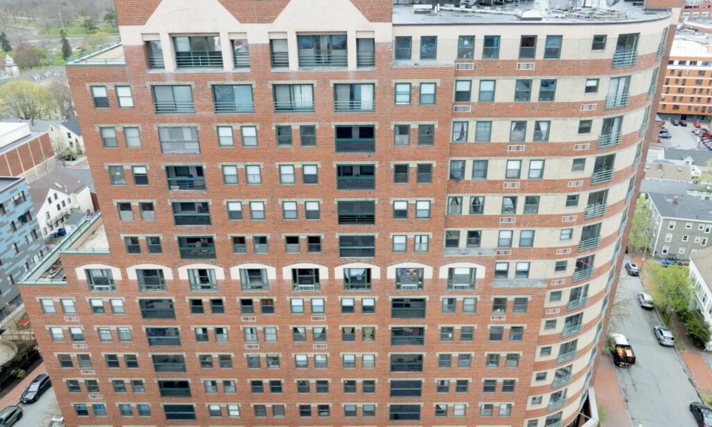 drone shot of a commercial building in the city